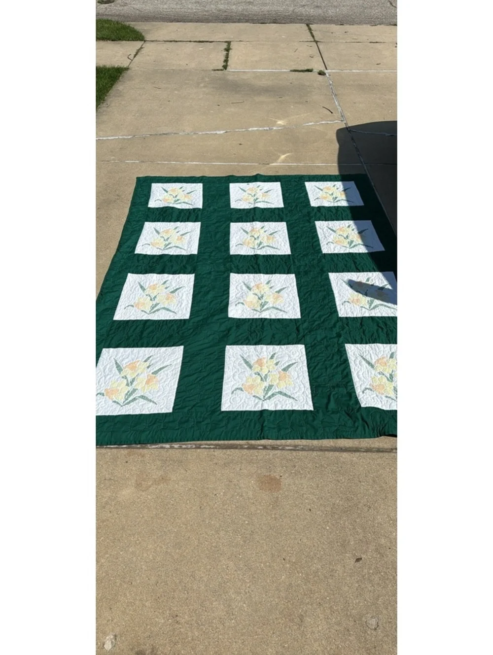Vintage Hand-Quilted Cross-Stitch Daffodil Quilt
